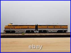 Broadway Limited Emd F7a + F7b DCC Ho