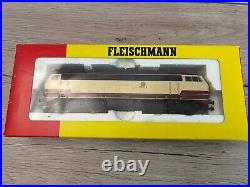 Fleischmann H0 Locomotive Diesel 42343 BR218 217-8 IN Ovp Bon État Fonction