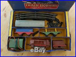 HORNBY O train avec locomotive, wagons, rails+lot de rails et aiguillage