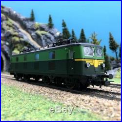 Locomotive 120 002 SNCB EpIII-HO 1/87-PIKO 96540