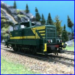 Locomotive Diesel Rh 8045 SNCB Ep IV digital son-HO 1/87-PIKO 97789