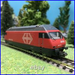 Locomotive Re 460 SBB CFF FFS-N 1/160-TRIX 12167 DEP230-024